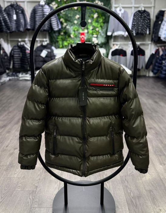 Geaca de bărbați 
S,M, L XL, XXL