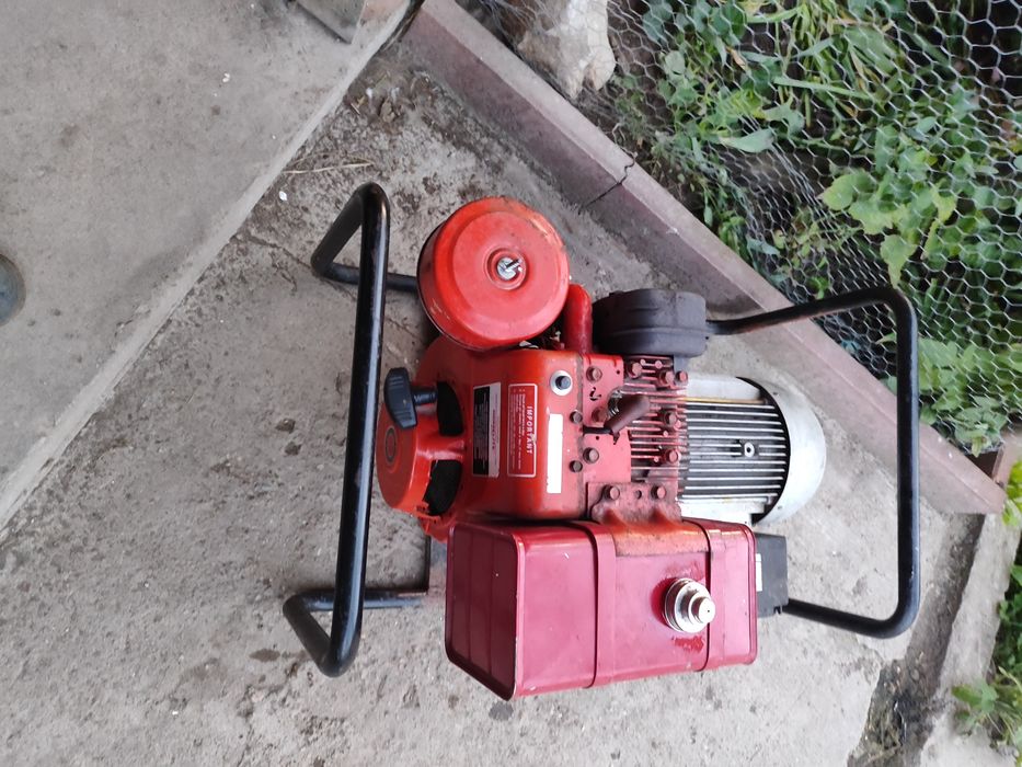 Vînd generator 3,5 kw