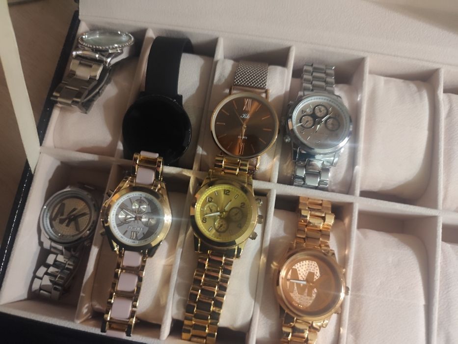 Cutie de ceasuri