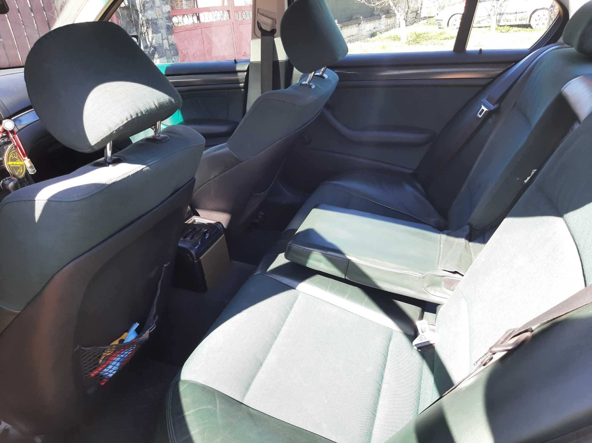 Vand e46 320i 6 cilindri pentru dezmembrat