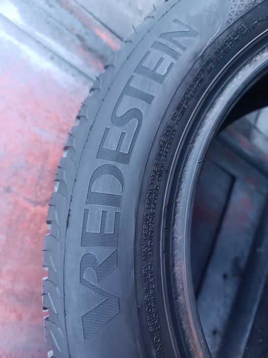 185/60/15 Vredestein