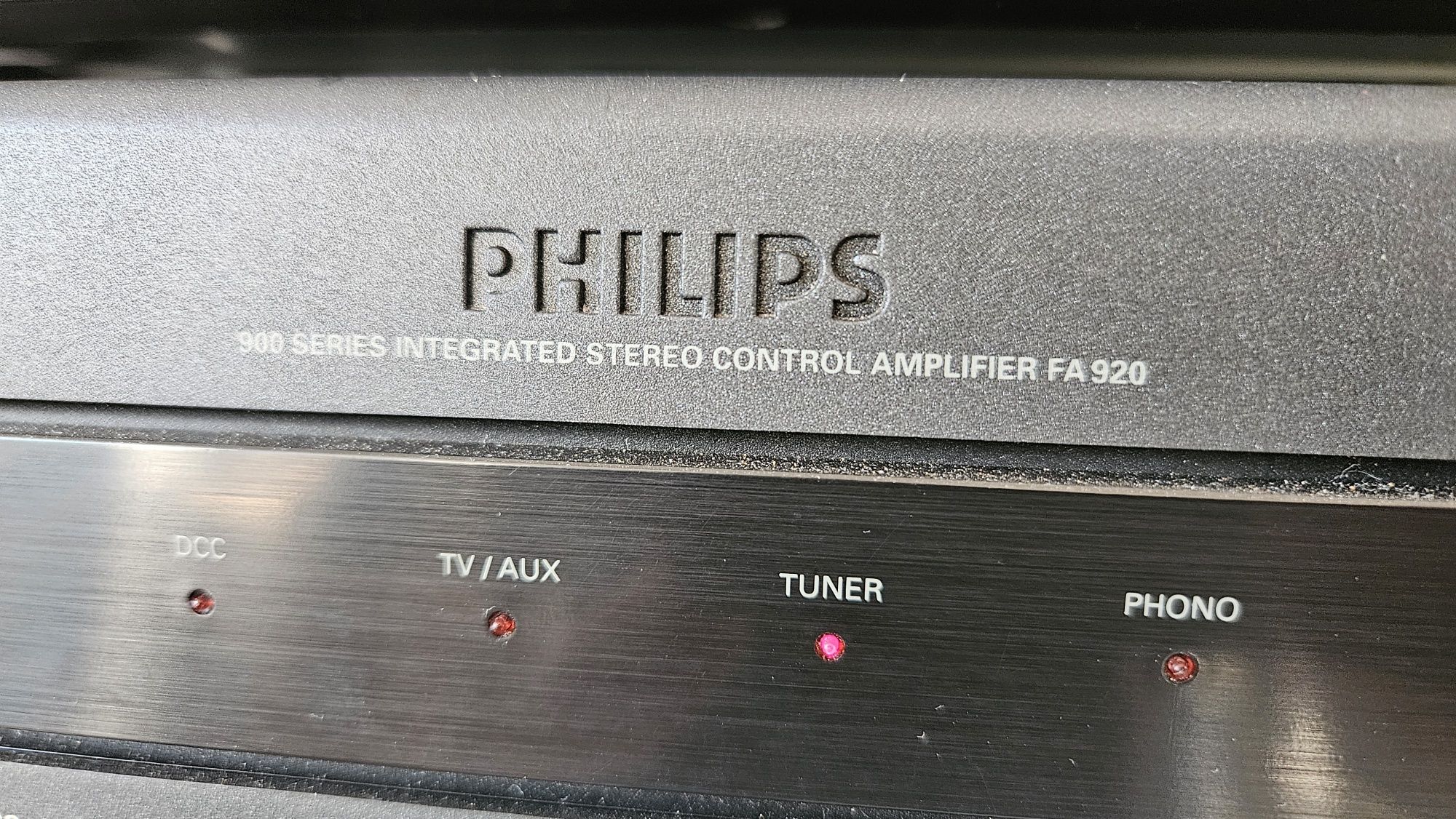 Amplificator si tuner Philips ,Seria 900