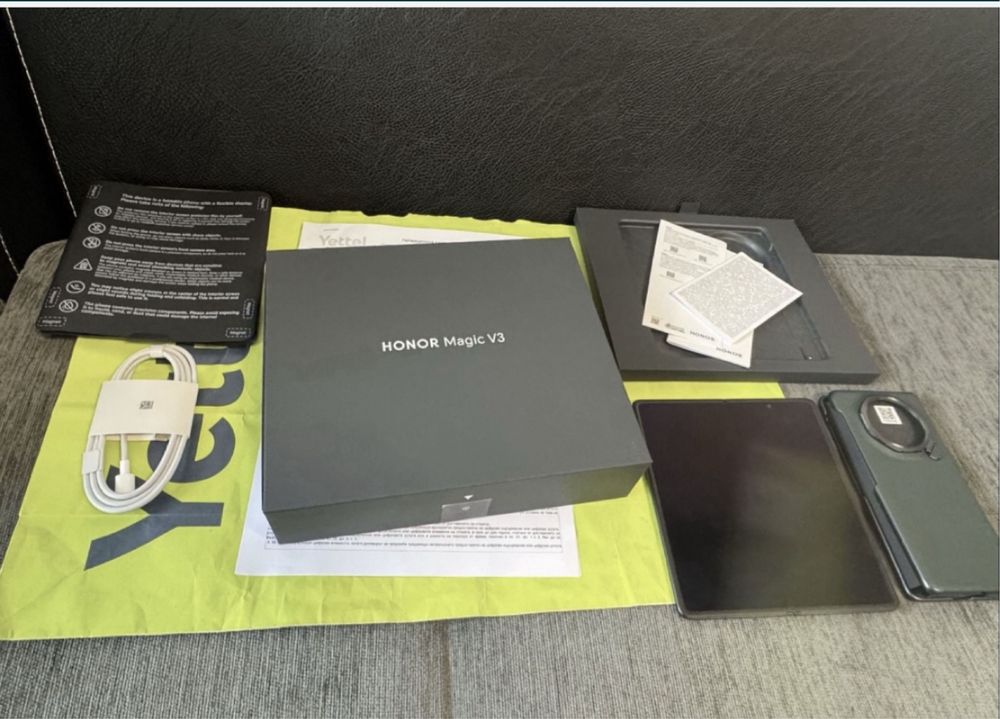 КАТО НОВ 512GB Honor Magic V3 Yettel Гаранция 2027 г. Green