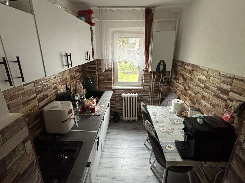 Vand apartament 2 camere