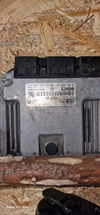 Vând calculator ford focus 2