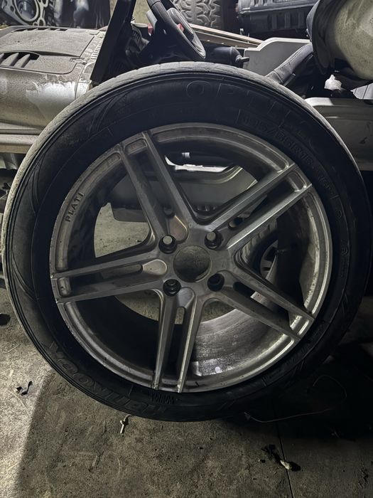 Продам диски ваз р15 на лете два комплекта летней резины