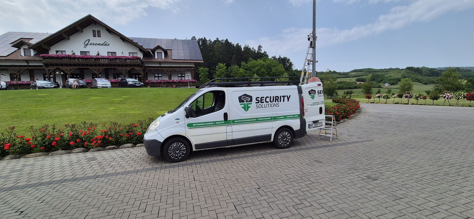 Montare, intretinere camere supraveghere, alarme, control acces