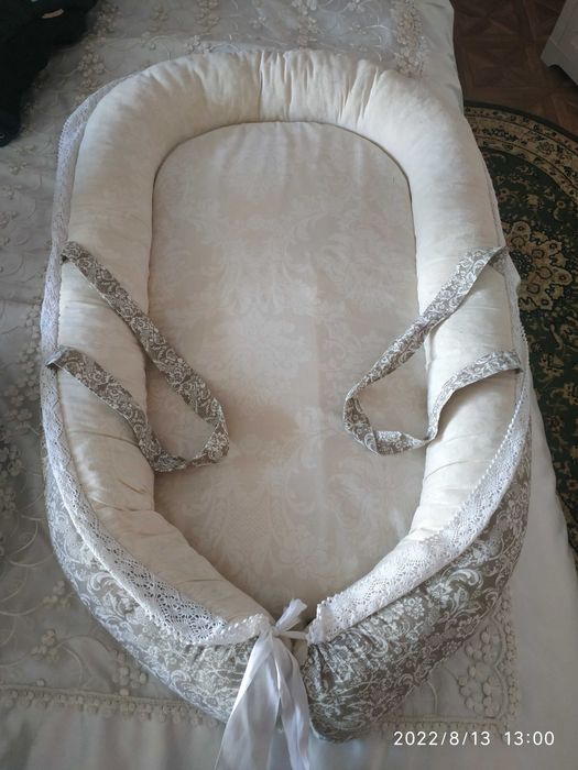 Продам кокон для новорожденных 5000