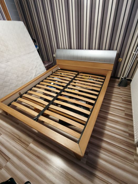 Спалня с матрак (втора употреба)