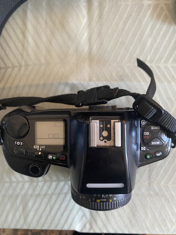 Nikon F90X pe film cu nikon 50 mm 1.8