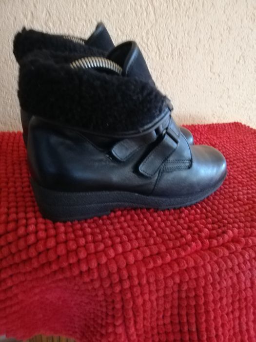 Ghete damă Medicus nr 38 piele cu blana în interior