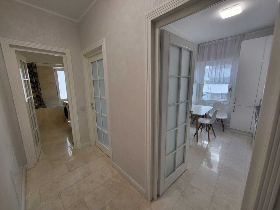 2 camere de inchiriat COpou Royal Town