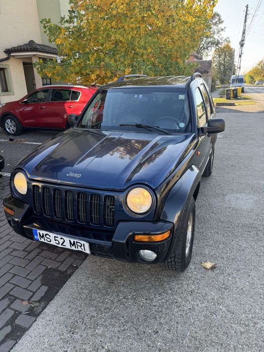 Vand schimb cu diferenta jeep cherokee