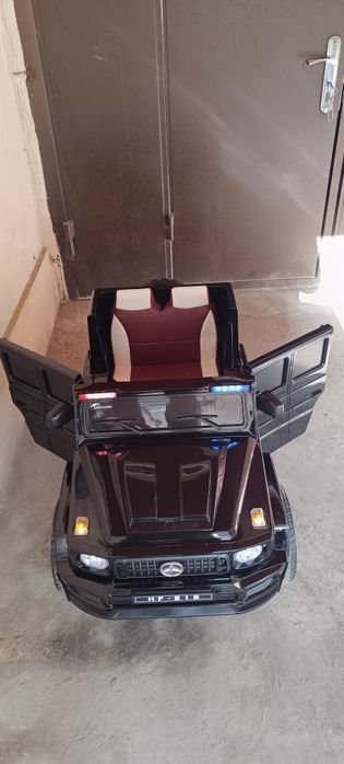 Продается детская машина Гелик