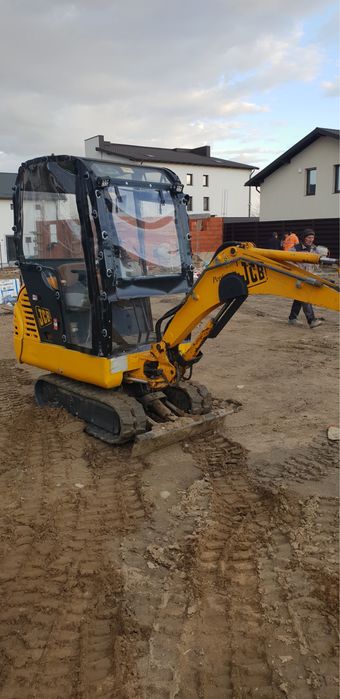 Buldoexcavator si Minibuldoexcavator Jcb de inchiriat|Autoutilitare