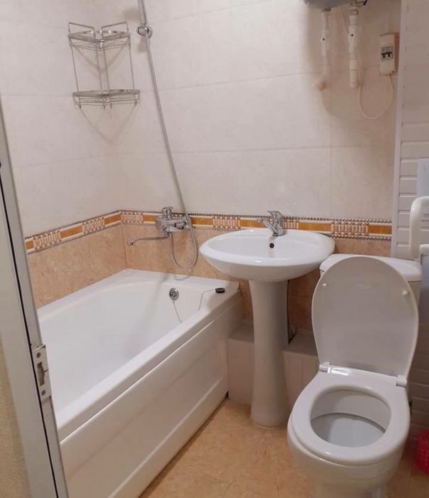 2 xona kvartira ijaraga beriladi.Bodomzor metro 15 daqiqa