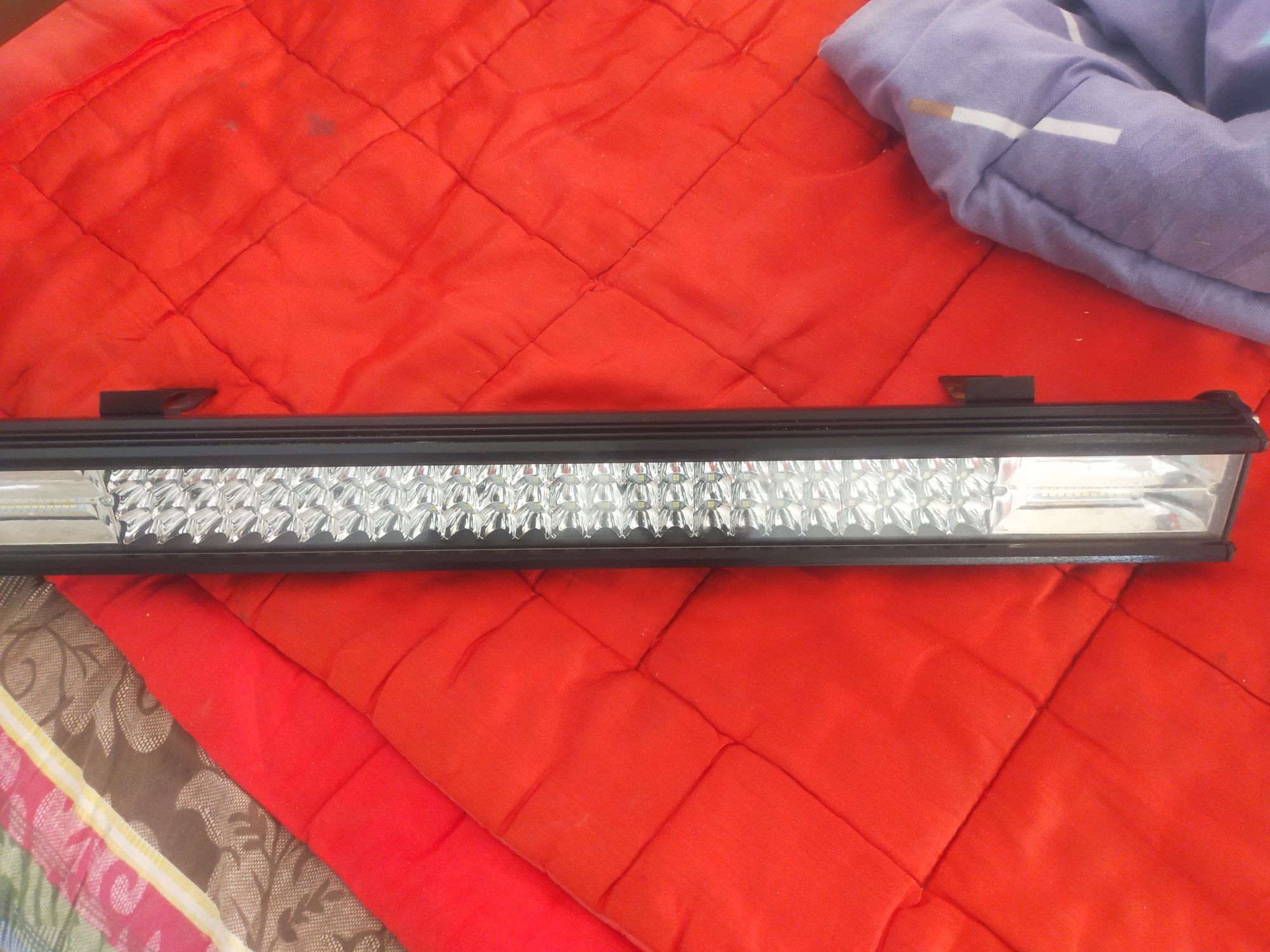 Продам LED люстра 12_24v