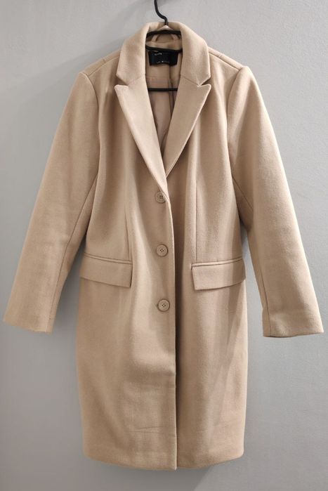 Дамско палто SinSay, р-м М
Дамско палто - SinSay. Размер - М. Отговаря