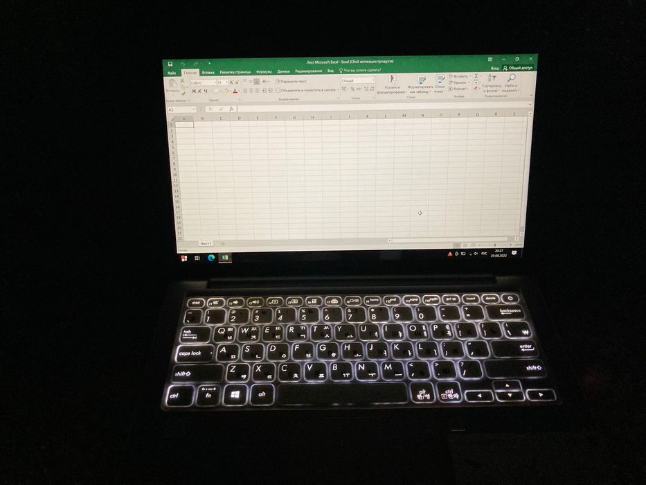 Asus vivobook core i3 8 the gen