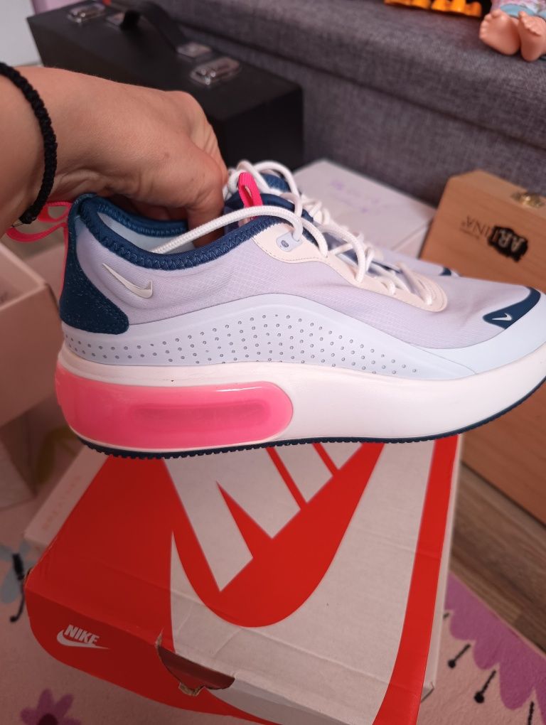 Nike air max dia