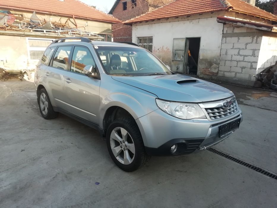 Subaru Forester 2.0d 2012г НА ЧАСТИ