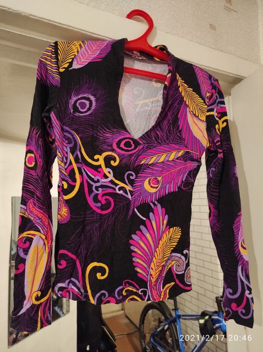 Кофточка, блузка, рубашка качественные, мягкие, приятные к телу