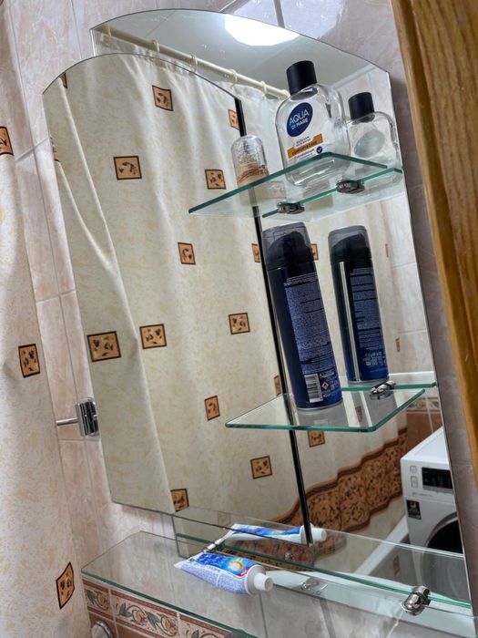 Зеркало в ванную комнату