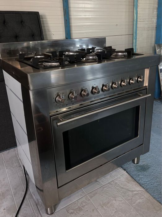 Aragaz Solitaire industrial 6 ochiuri, cuptor electric