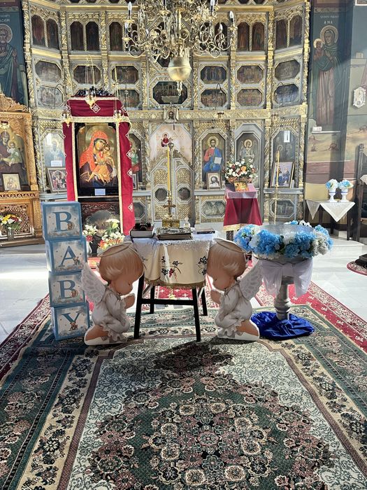 Aranjamente cristelniță botez