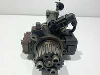 Pompa injectie Volkswagen Passat B7 (2010-2014) 1.6 tdi CAYC 03L130755E