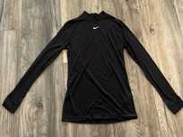Черна блуза Nike
