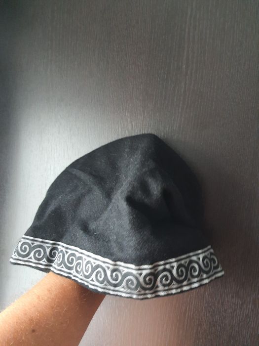 Caciula fes Decebal model Dunarea