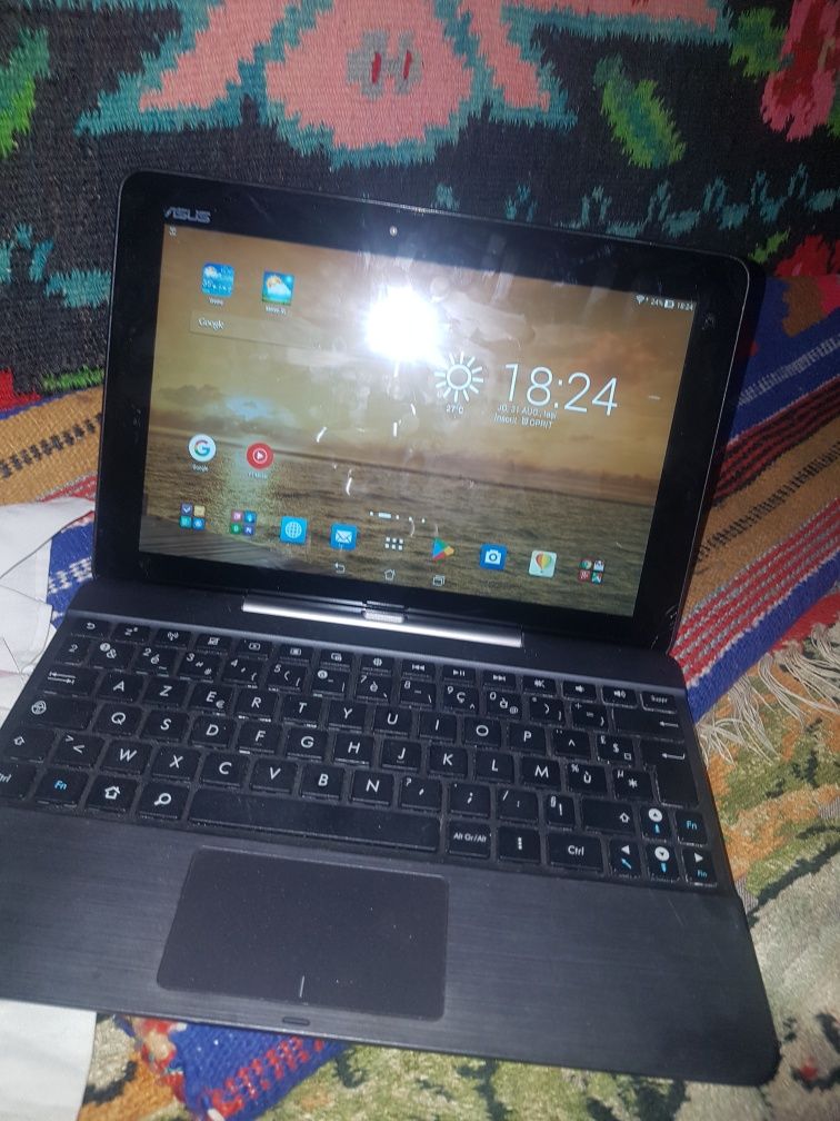 200 Lei. Tableta si Laptop ASUS Android. Valabil in Iasi. .