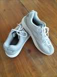Adidași mărimea 40 int. 26,5 cm