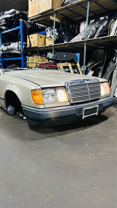 W124 авторазбор мерседес контрактный двигатель акпп бу запчасть акпп