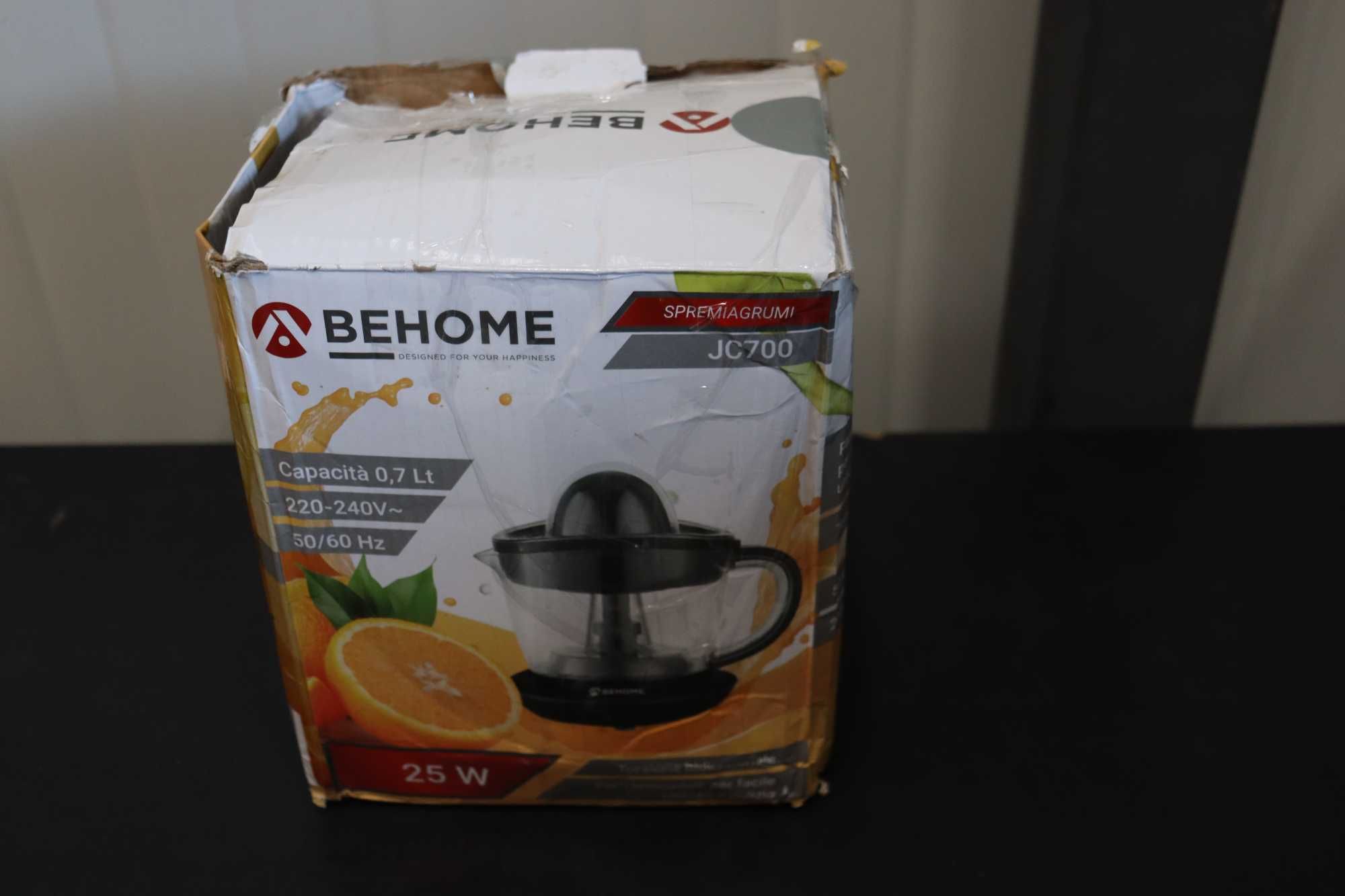 BEHOME JC700 Електрическа сокоизстисквачка, пластмаса, черна