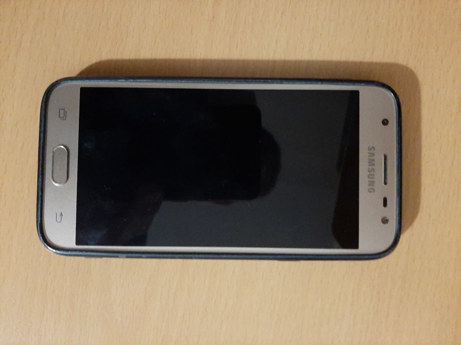 Продам сотовый телефон Samsung J3