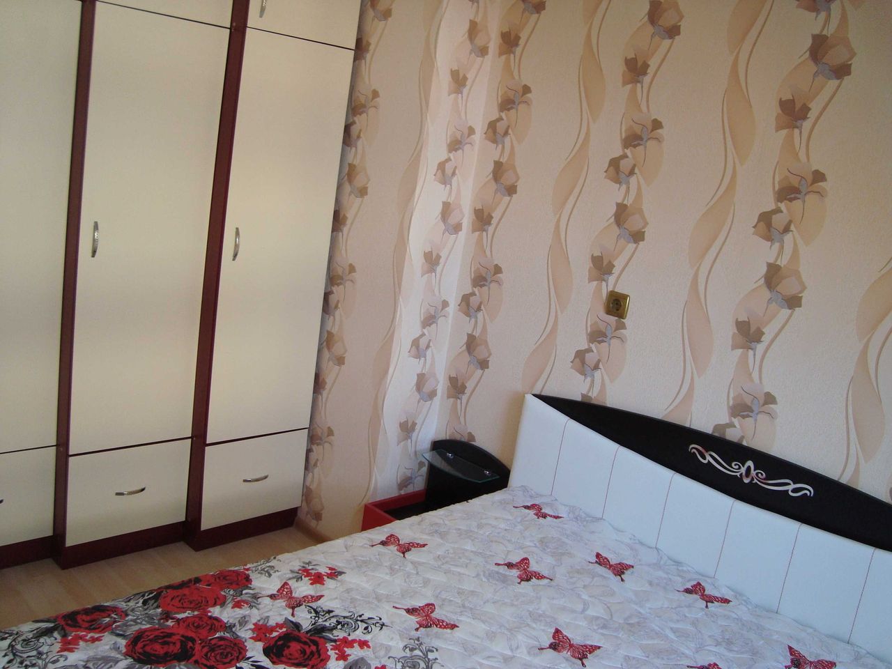 Дава се под наем Мезонет в Пловдив, Кършияка - 120 кв.м за 663 € - Снимка #6