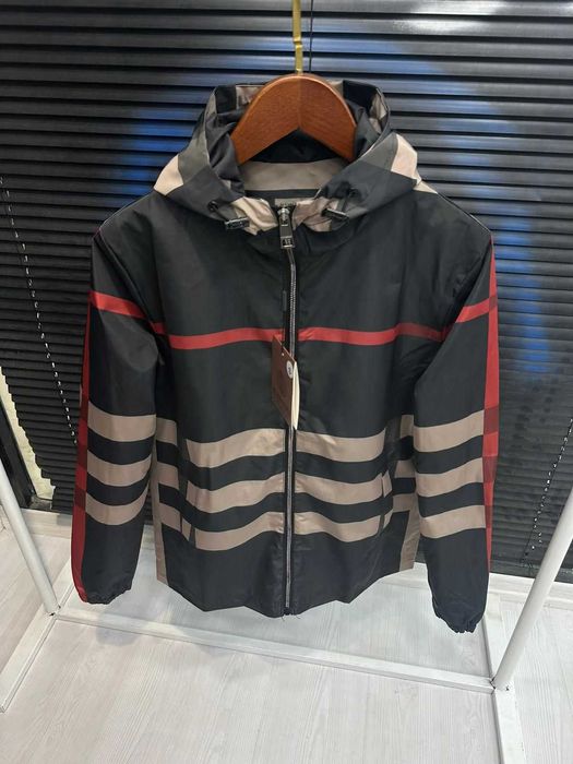 Мъжки ветровки Off White