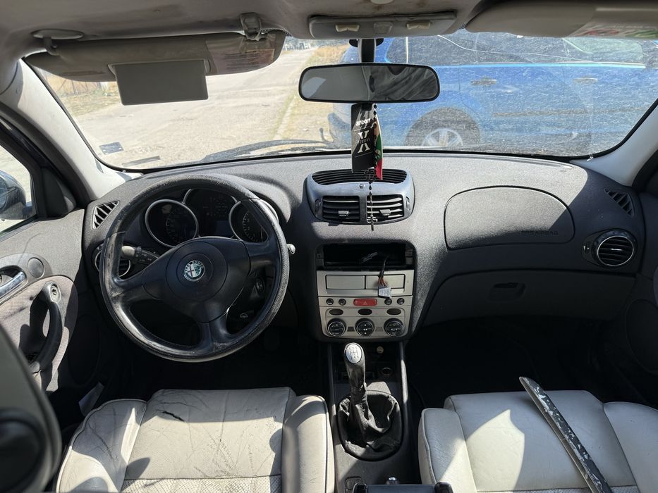Alfa Romeo 147 1.6 twinspark  2001 , Алфа Ромео 147 118hp На Части !!!