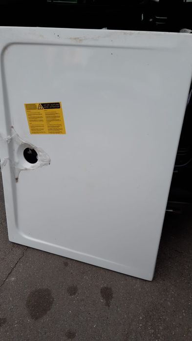 Vând radiator ferroli