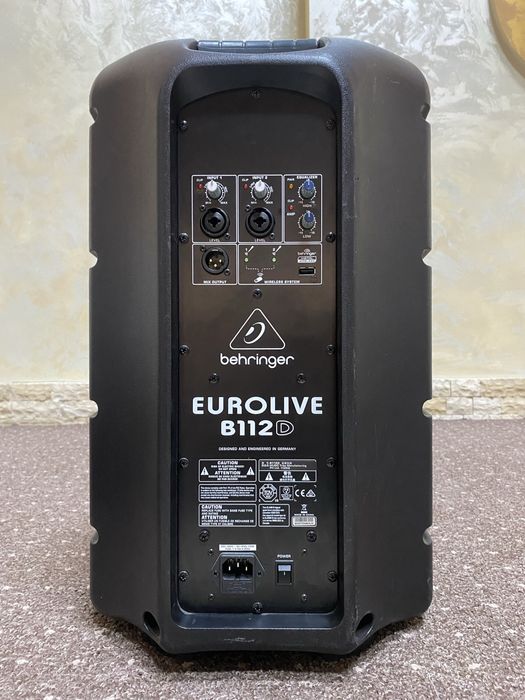Boxe Behringer Eurolive B112D