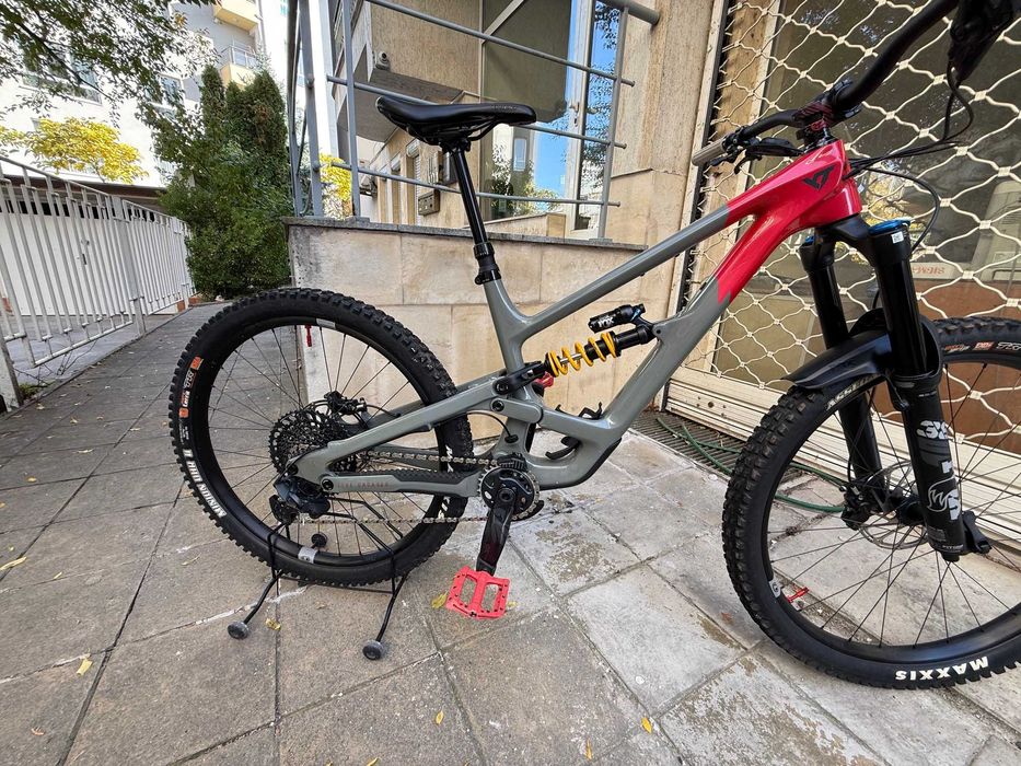 Ендуро колело YT CAPRA UNCAGED 10 MX (29″/27.5″) Размер M