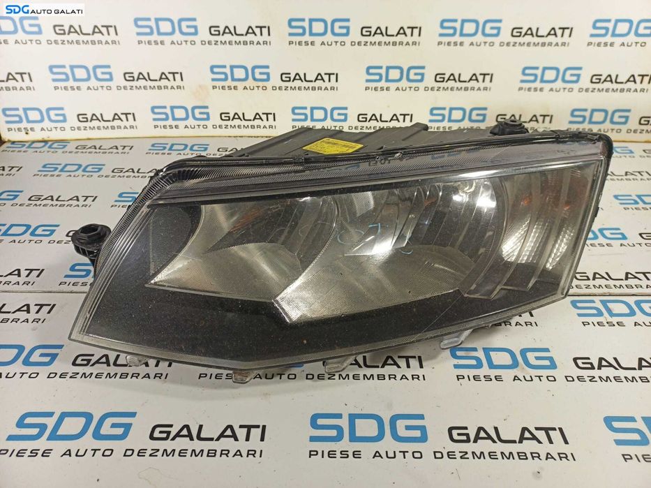 Far Stanga FARA Xenon Skoda Octavia 3 2013 - 2017 Cod 5E2941015 [L1077]