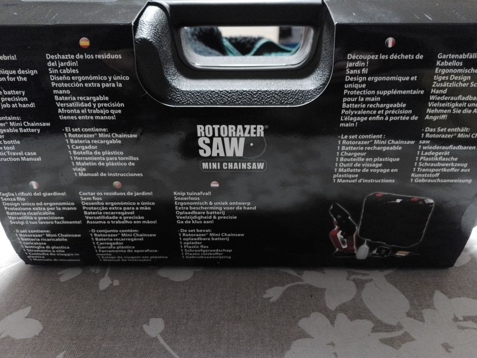 Mini drujbă pe baterie