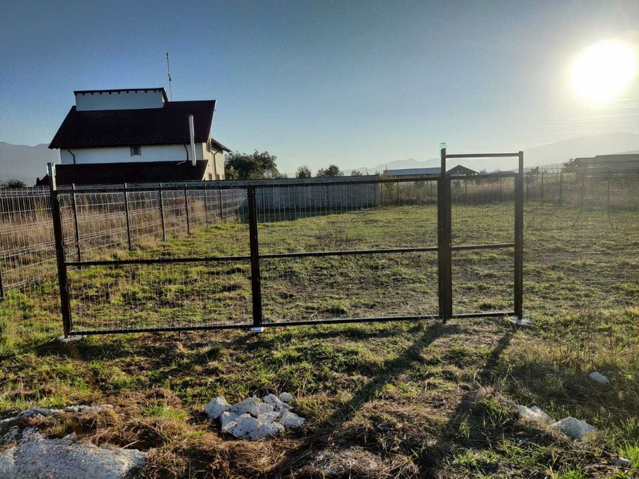 Teren 526 m², împrejmuit, utilități la 50 m– Str. Spicului, Râșnov