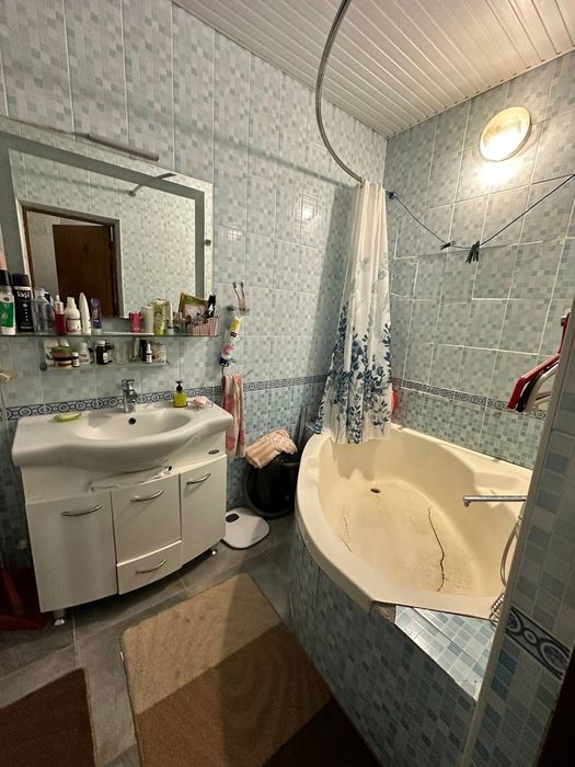 Продается 2в3/1/4 на м-ве Карасу-2 (Ориентир 208 Школа)