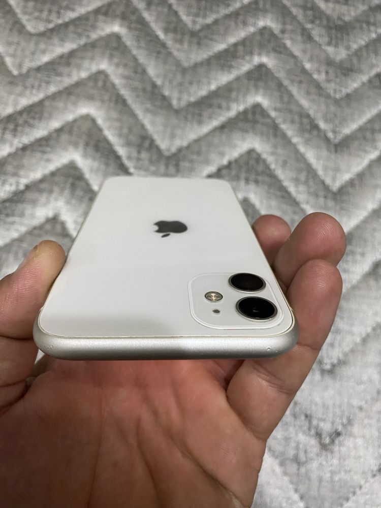 Iphone 11 /LLA Sotiladi