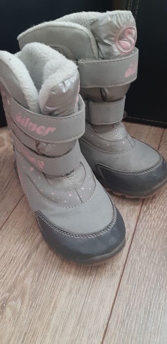 Продам детские сапоги