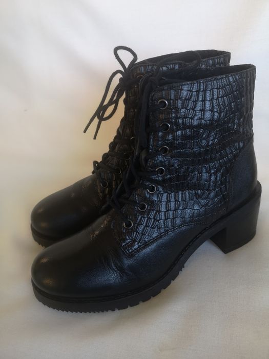 Боти естествена кожа, номер 40.5